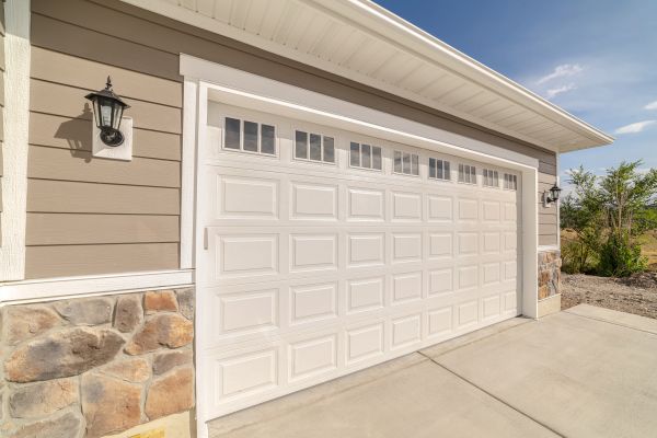 Garage Siding Repair in Lees Summit