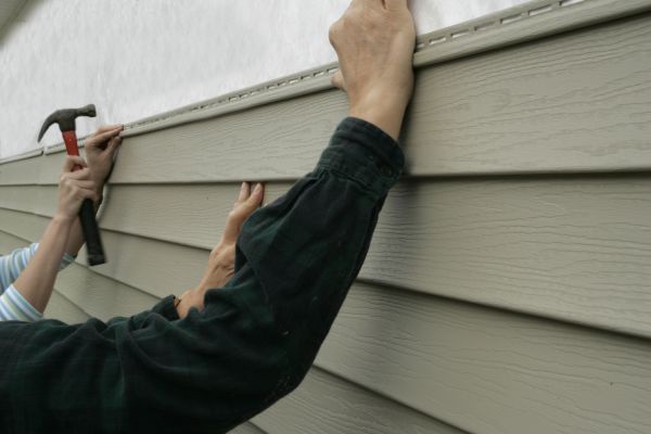 Insulated Siding Installation in Lees Summit