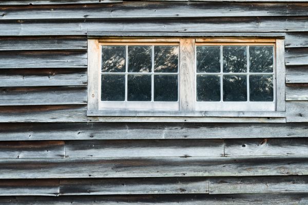 Barn Wood Siding Installation in Lees Summit